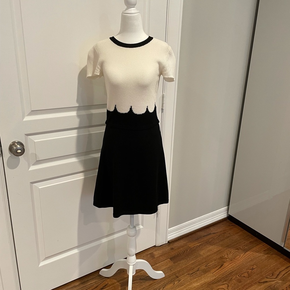 Red Valentino dress size small